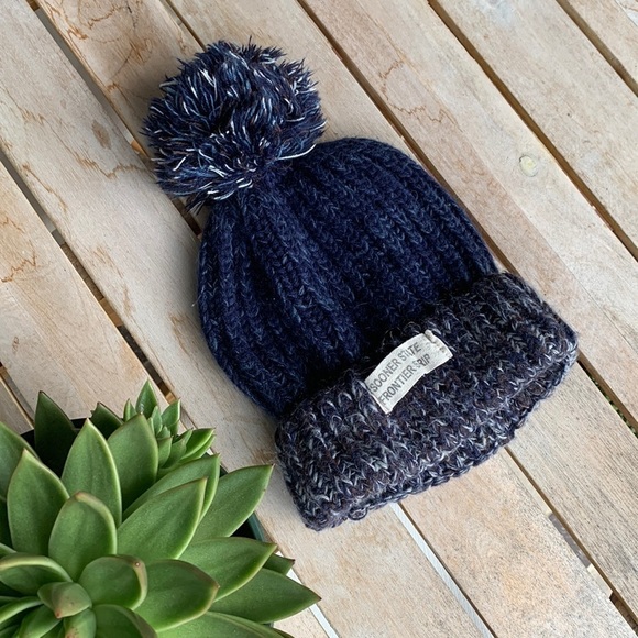 SOONER STATE FRONTIER STRIP Yarn Knit Blue Beanie Hat - Picture 2 of 6